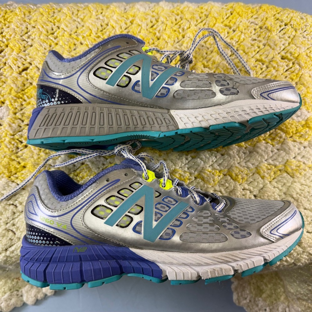 New Balance 1260v4 Silver Teal Purple Running Shoes Womens 10 B W1260GP4 - Picture 2 of 16